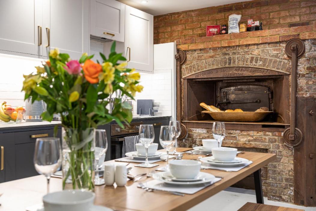 Appartement The Bakery A Renovated Gem In Central Hove Extérieur photo